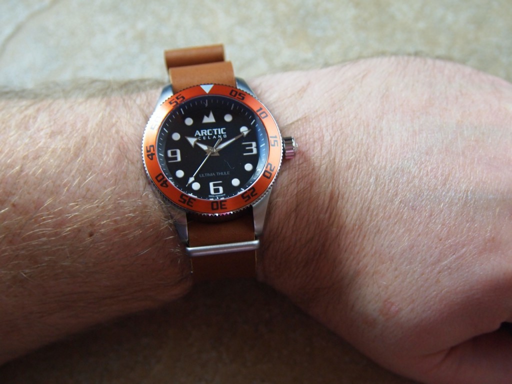 arc-tic_iceland_watch_review
