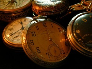 London Burglar Steals $300,000 in Antique Watches